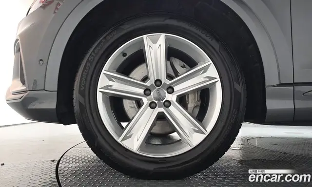 Audi Q8 2021 3.0 автомат (гидро), миниатюра 4