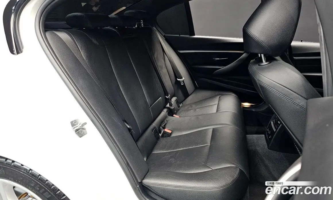 BMW 3 серия 2018 2.0 автомат (гидро), фото 18 BMW 3 серия 2018 2.0 автомат (гидро), фото 18