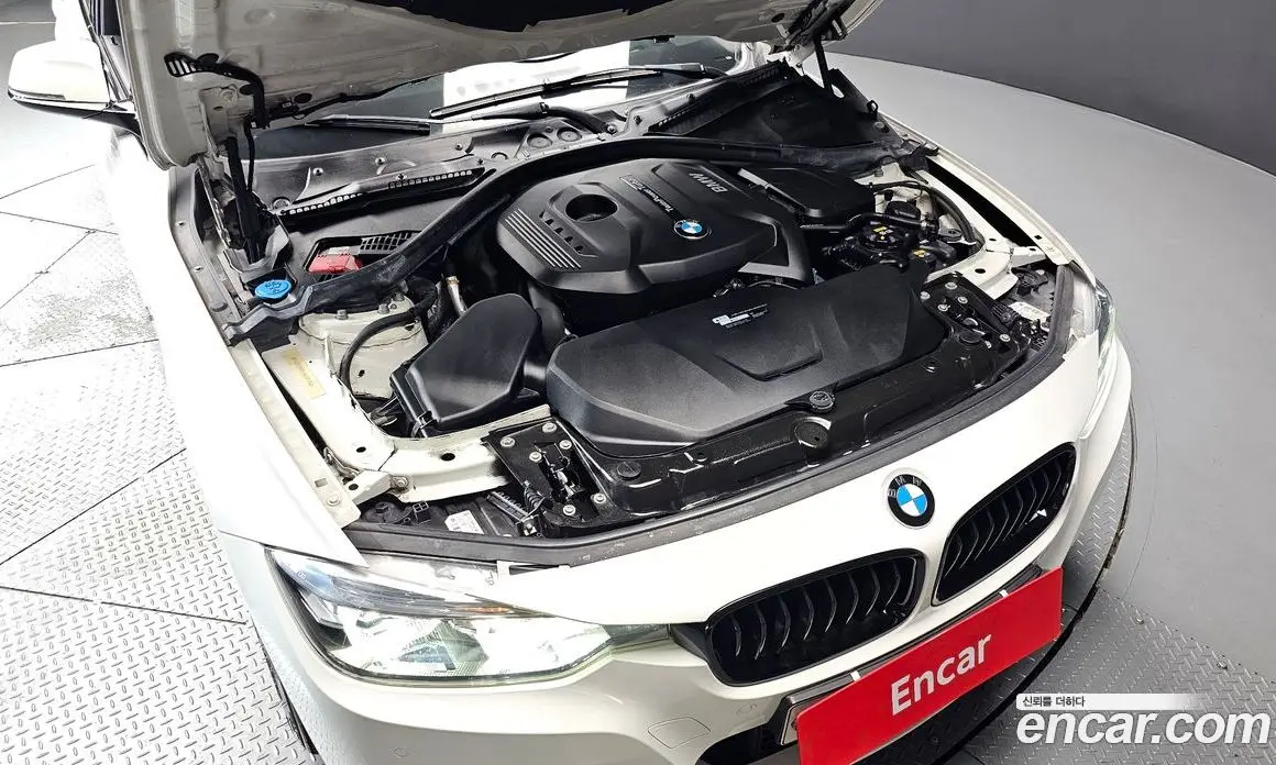 BMW 3 серия 2018 2.0 автомат (гидро), фото 6 BMW 3 серия 2018 2.0 автомат (гидро), фото 6