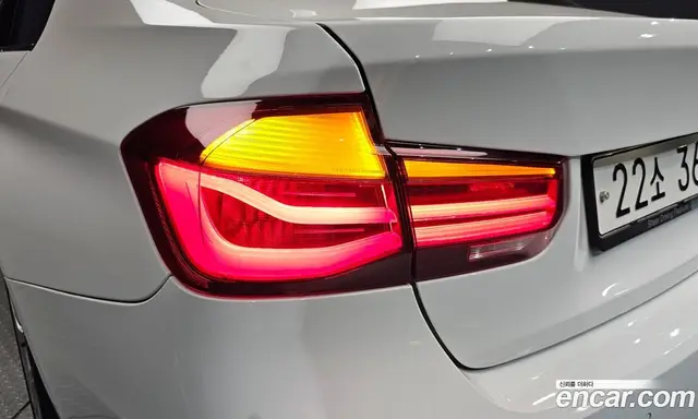 BMW 3 серия 2018 2.0 автомат (гидро), миниатюра 9 BMW 3 серия 2018 2.0 автомат (гидро), миниатюра 9