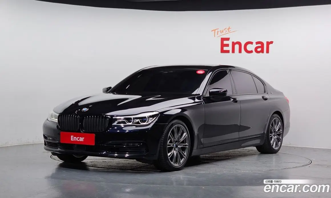 BMW 7 серия 2016 4.4 автомат (гидро), фото 1 BMW 7 серия 2016 4.4 автомат (гидро), фото 1
