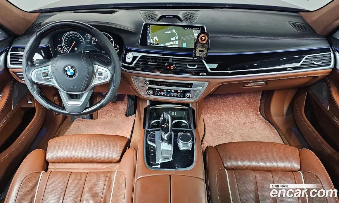 BMW 7 серия 2016 4.4 автомат (гидро), фото 7 BMW 7 серия 2016 4.4 автомат (гидро), фото 7