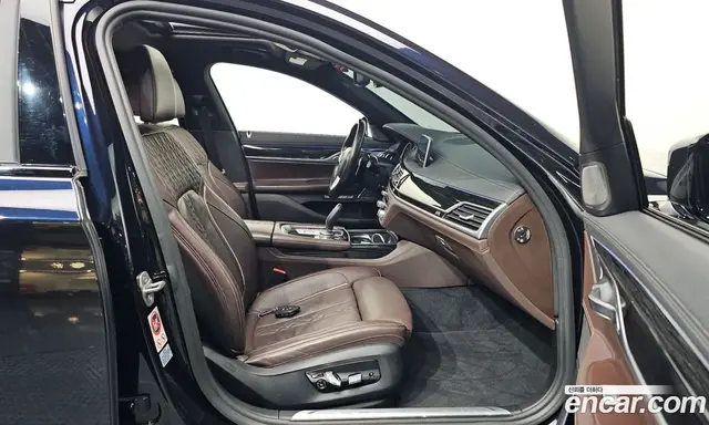 BMW 7 серия 2017 3.0 автомат (гидро), миниатюра 11