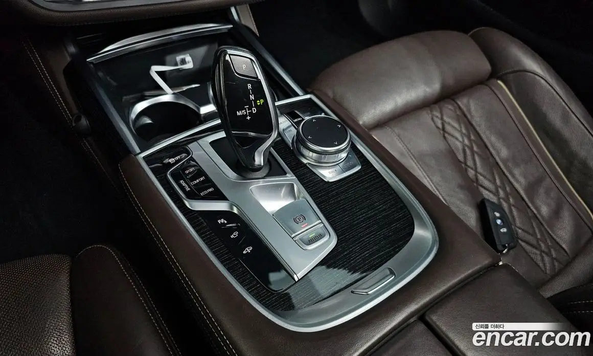 BMW 7 серия 2017 3.0 автомат (гидро), фото 9