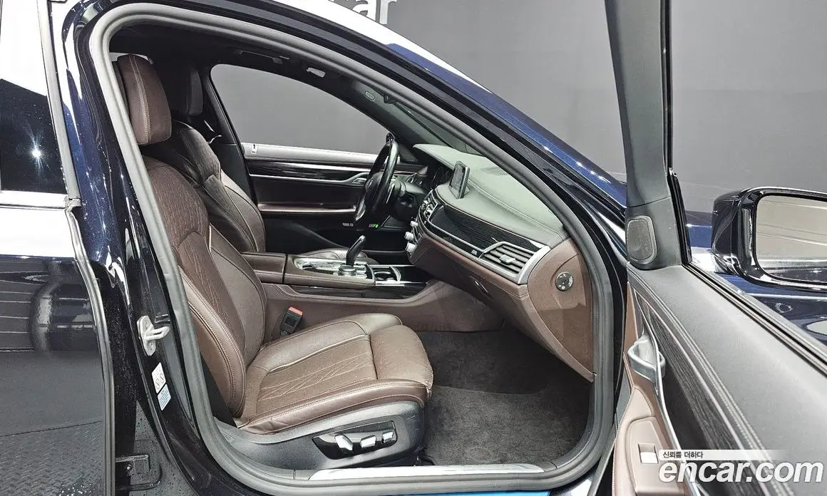BMW 7 серия 2018 3.0 автомат (гидро), фото 11