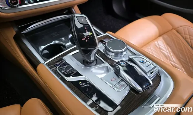 BMW 7 серия 2020 3.0 автомат (гидро), миниатюра 9