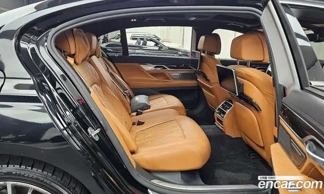 BMW 7 серия 2020 3.0 автомат (гидро), миниатюра 12