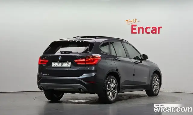 BMW X1 2016 2.0 автомат (гидро), миниатюра 2