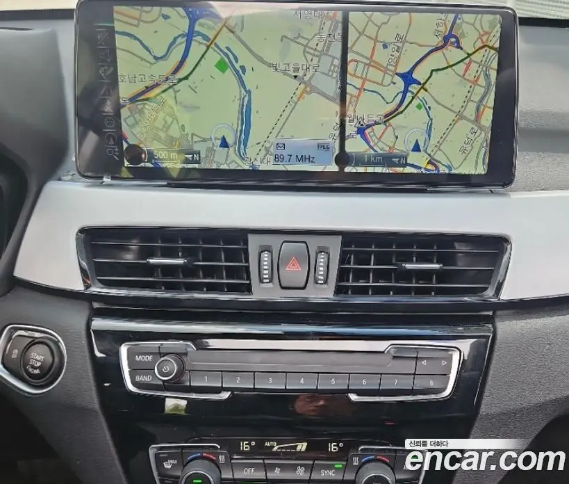BMW X1 2016 2.0 автомат (гидро), фото 13