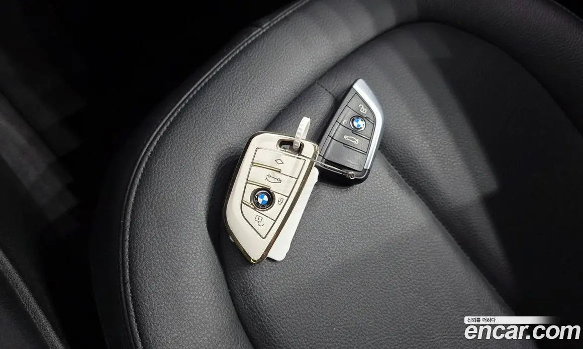 BMW X1 2016 2.0 автомат (гидро), фото 16