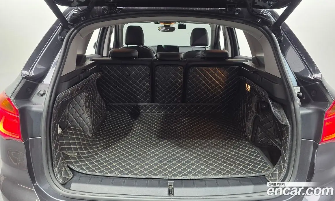 BMW X1 2016 2.0 автомат (гидро), фото 19
