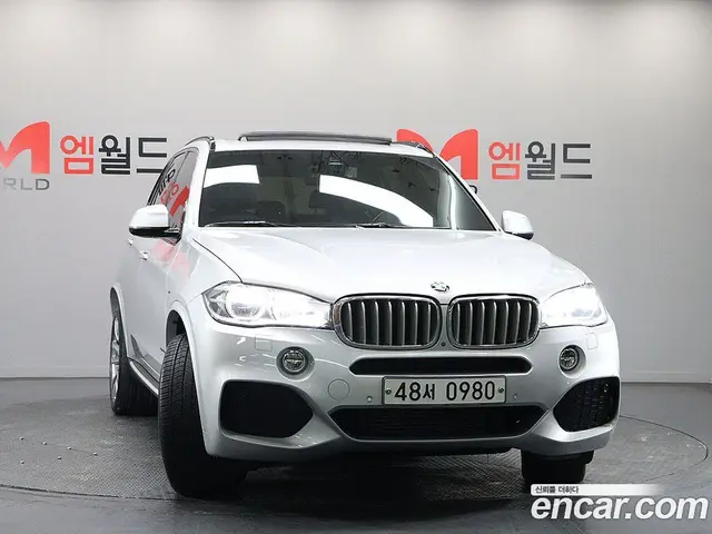 BMW X5 2015 3.0 автомат (гидро), миниатюра 2