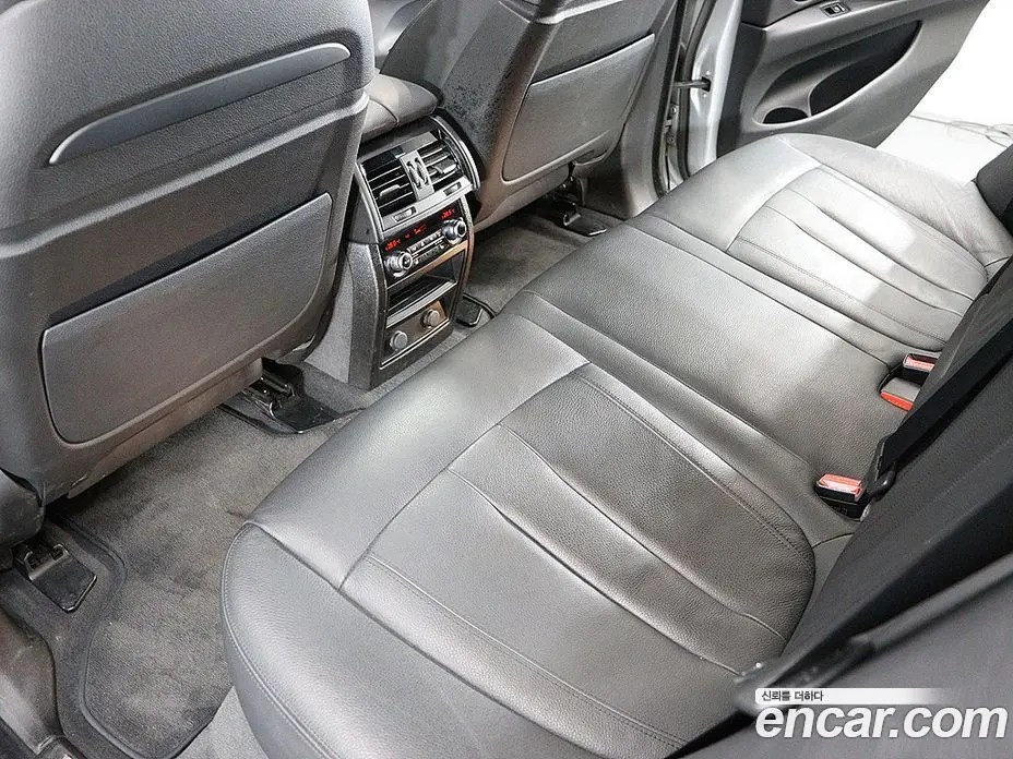 BMW X5 2015 3.0 автомат (гидро), фото 15