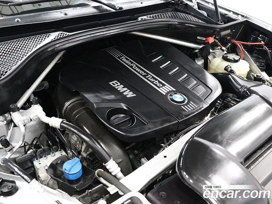 BMW X5 2015 3.0 автомат (гидро), фото 19