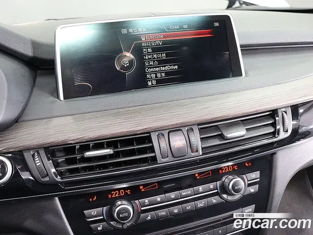 BMW X5 2015 3.0 автомат (гидро), миниатюра 8