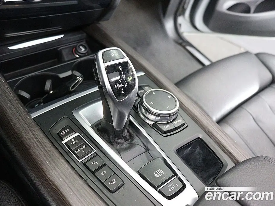BMW X5 2015 3.0 автомат (гидро), фото 9
