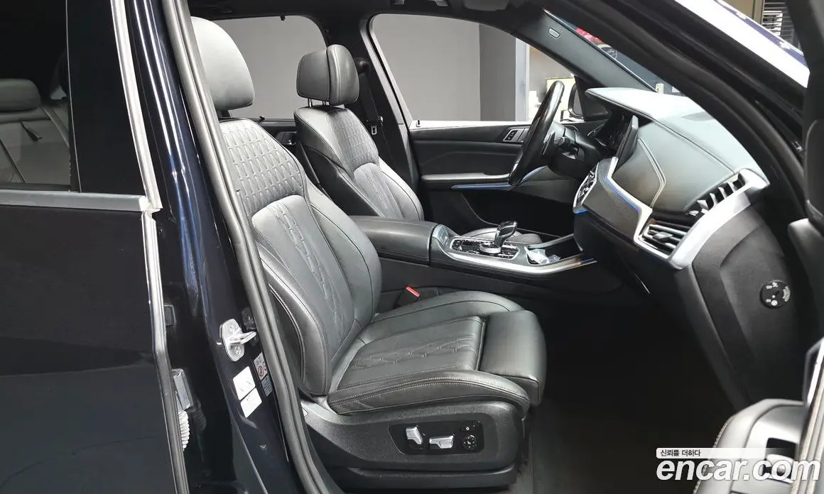 BMW X5 2022 3.0 автомат (гидро), фото 17