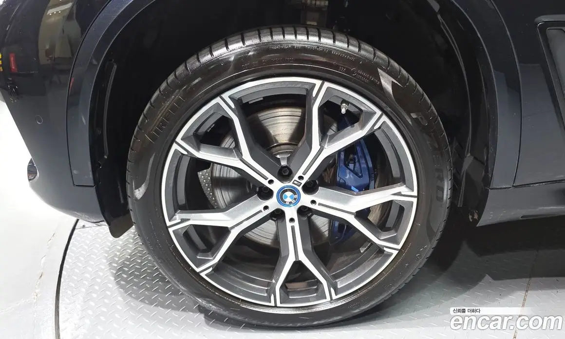 BMW X5 2022 3.0 автомат (гидро), фото 5