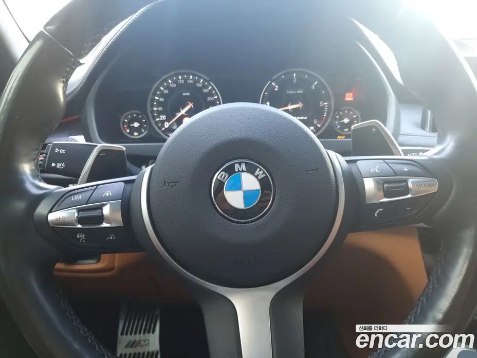 BMW X6 2017 3.0 автомат (гидро), фото 17