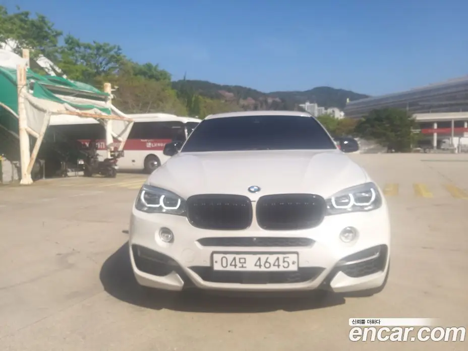 BMW X6 2017 3.0 автомат (гидро), фото 3
