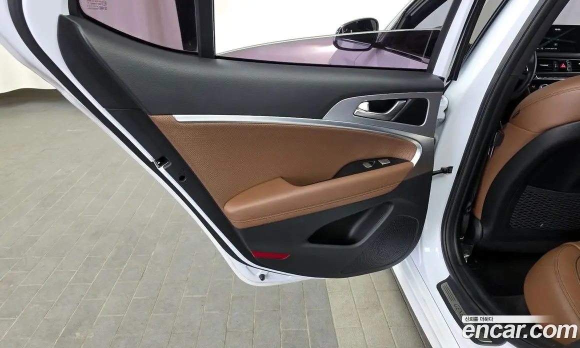 Genesis G70 2019 2.0 автомат (гидро), фото 15