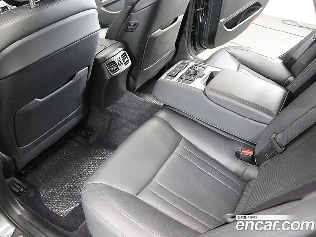 Genesis G80 2016 3.3 автомат (гидро), миниатюра 11