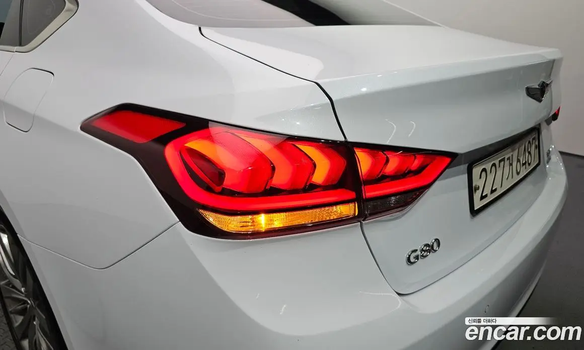 Genesis G80 2017 3.3 автомат (гидро), фото 9
