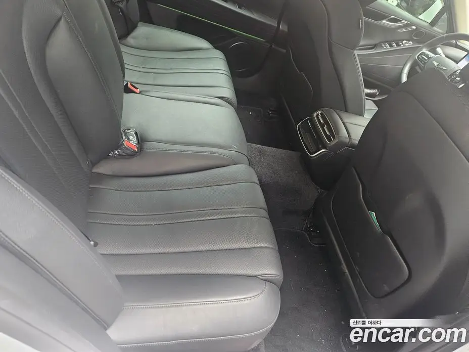 Genesis G80 2024 2.5 автомат (гидро), фото 17