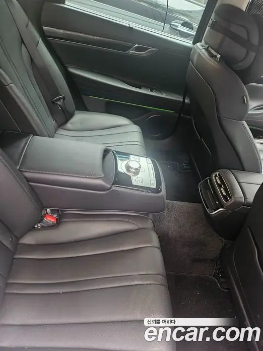 Genesis G80 2024 2.5 автомат (гидро), фото 18