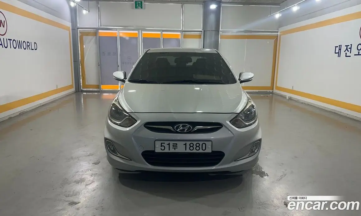 Hyundai Accent 2012 1.6 автомат (гидро), фото 1 Hyundai Accent 2012 1.6 автомат (гидро), фото 1