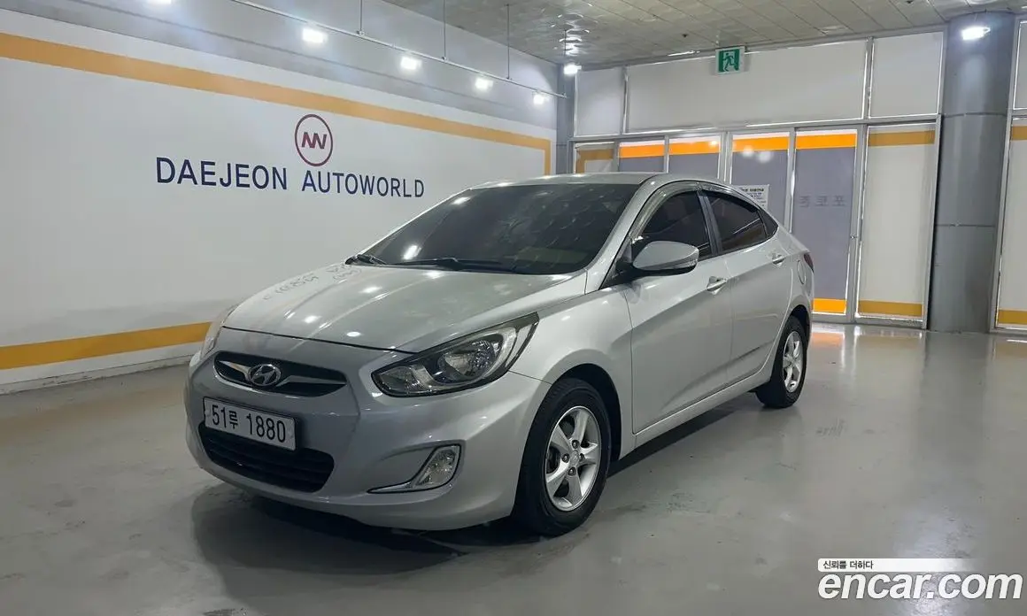Hyundai Accent 2012 1.6 автомат (гидро), фото 2 Hyundai Accent 2012 1.6 автомат (гидро), фото 2