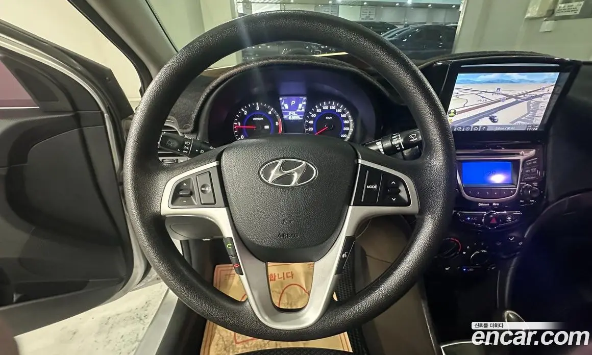 Hyundai Accent 2012 1.6 автомат (гидро), фото 11 Hyundai Accent 2012 1.6 автомат (гидро), фото 11
