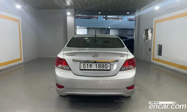 Hyundai Accent 2012 1.6 автомат (гидро), миниатюра 4 Hyundai Accent 2012 1.6 автомат (гидро), миниатюра 4