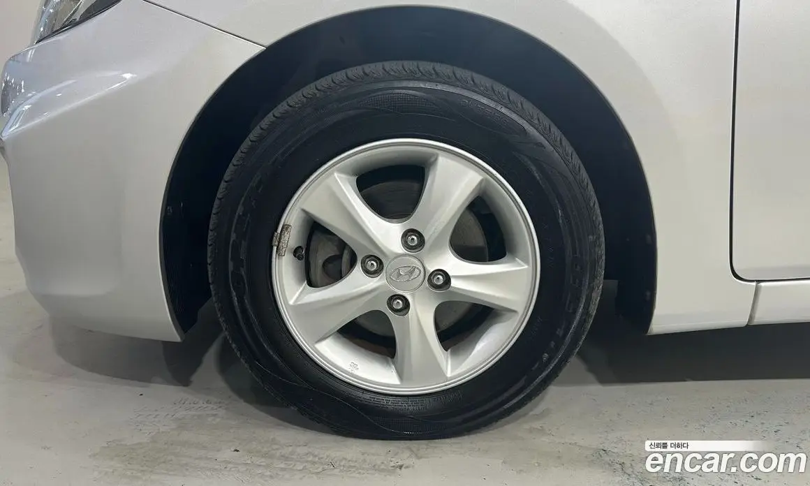 Hyundai Accent 2012 1.6 автомат (гидро), фото 7 Hyundai Accent 2012 1.6 автомат (гидро), фото 7