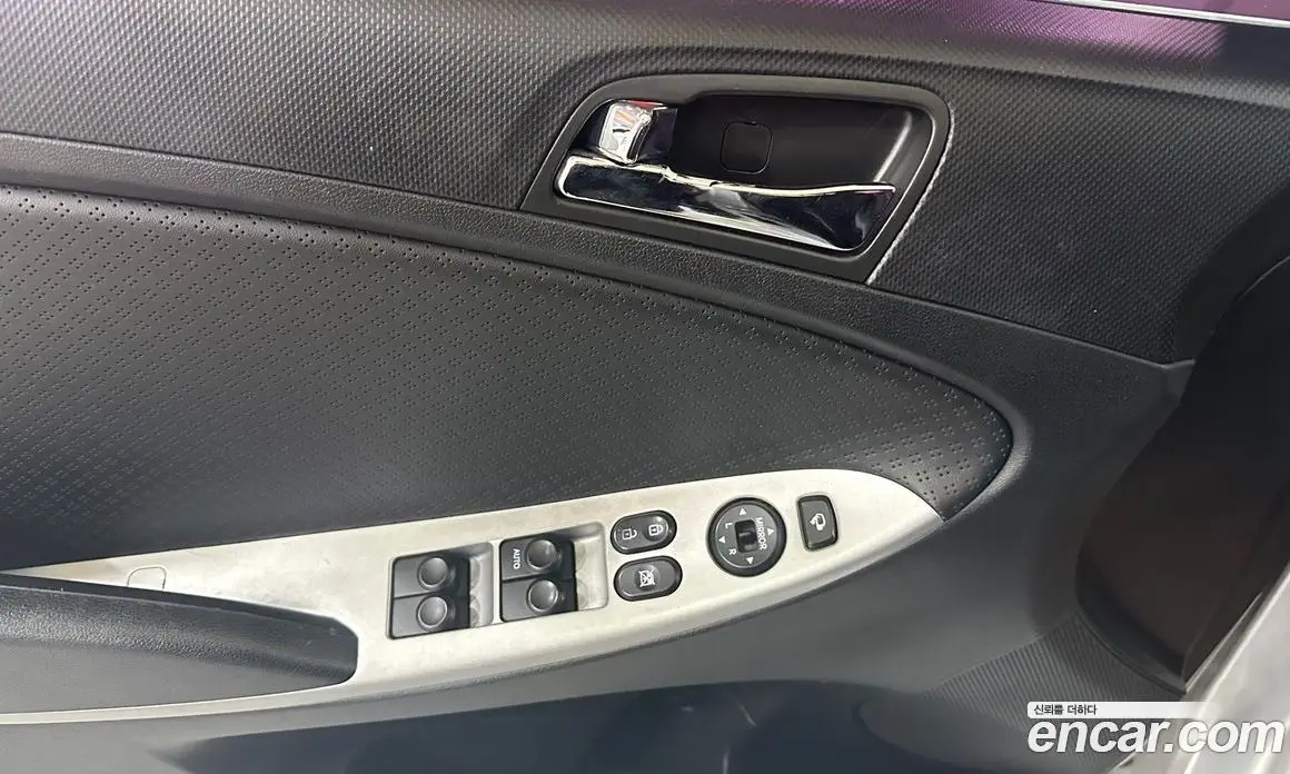 Hyundai Accent 2012 1.6 автомат (гидро), фото 9 Hyundai Accent 2012 1.6 автомат (гидро), фото 9