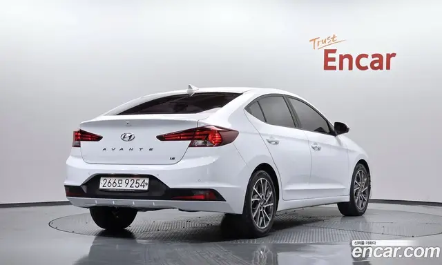 Hyundai Avante, 2019, 92 562 км