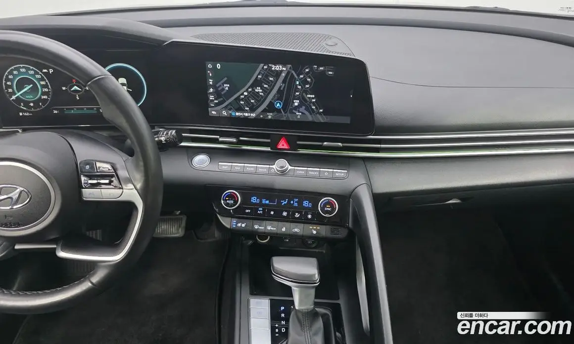 Hyundai Avante 2020 1.6 автомат (гидро), фото 14
