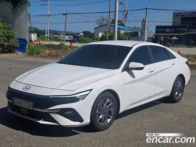 Hyundai Avante 2024 1.6 автомат (гидро), миниатюра 2