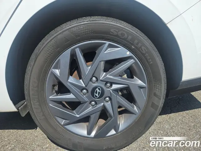 Hyundai Avante 2024 1.6 автомат (гидро), миниатюра 9