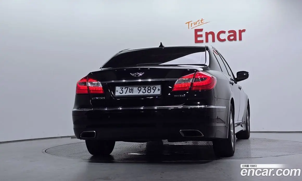 Hyundai Genesis 2011 3.3 автомат (гидро), фото 4