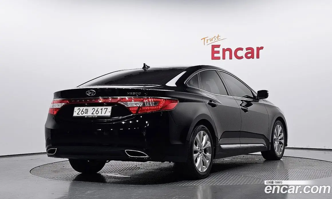 Hyundai Grandeur 2011 3.0 автомат (гидро), фото 1 Hyundai Grandeur 2011 3.0 автомат (гидро), фото 1