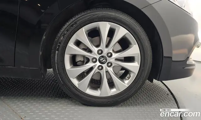 Hyundai Grandeur 2011 3.0 автомат (гидро), миниатюра 6 Hyundai Grandeur 2011 3.0 автомат (гидро), миниатюра 6