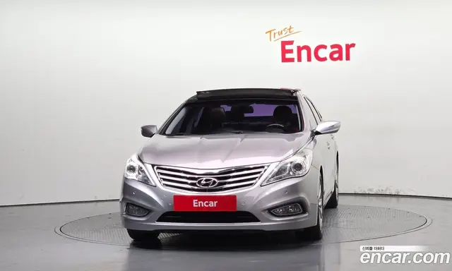 Hyundai Grandeur 2011 3.0 автомат (гидро), миниатюра 3