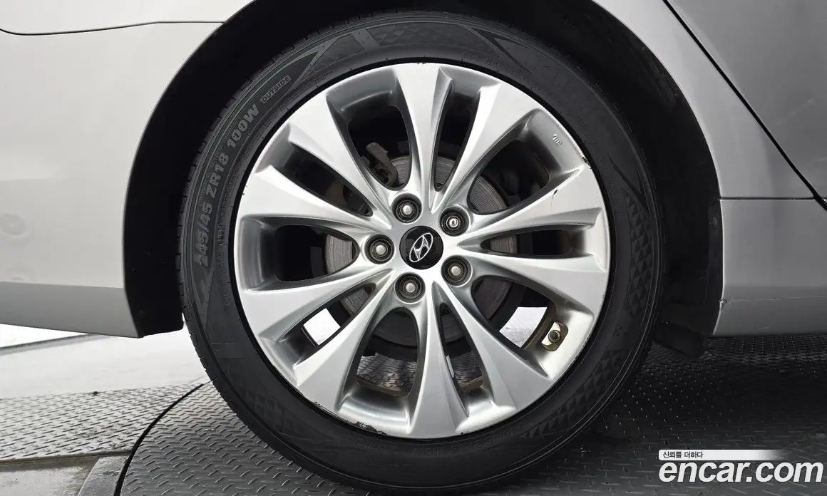 Hyundai Grandeur 2011 3.0 автомат (гидро), фото 5