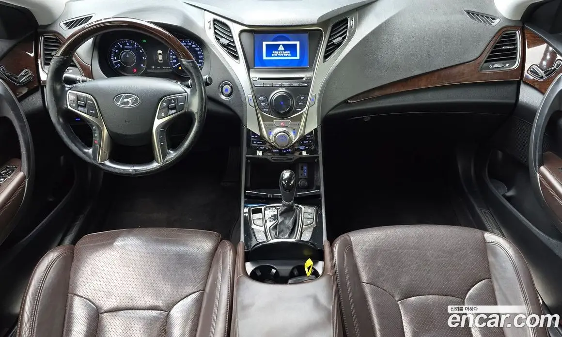 Hyundai Grandeur 2011 3.0 автомат (гидро), фото 7