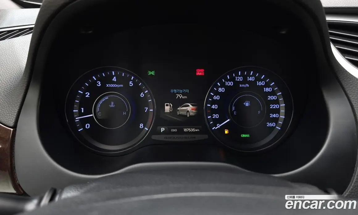 Hyundai Grandeur 2011 3.0 автомат (гидро), фото 8