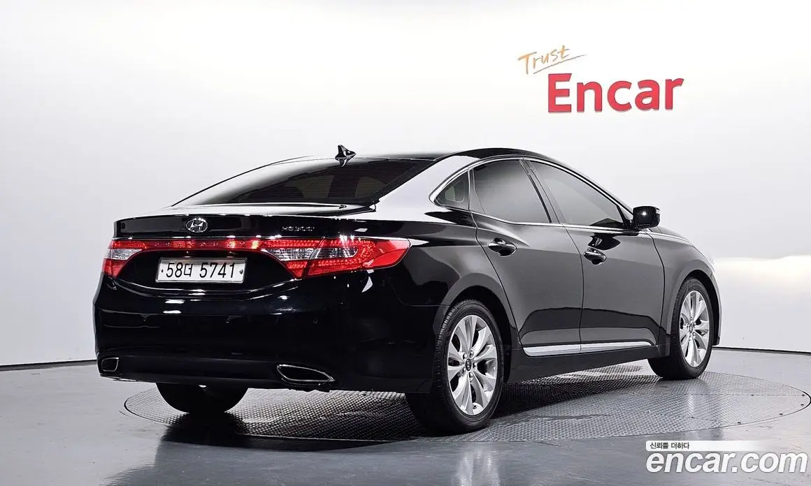 Hyundai Grandeur 2012 3.0 автомат (гидро), фото 2 Hyundai Grandeur 2012 3.0 автомат (гидро), фото 2