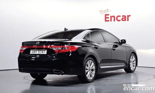 Hyundai Grandeur 2012 3.0 автомат (гидро), миниатюра 2 Hyundai Grandeur 2012 3.0 автомат (гидро), миниатюра 2