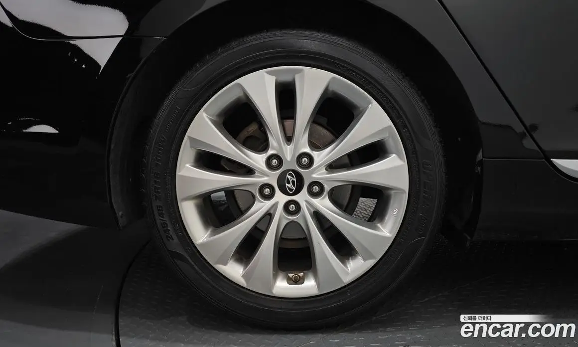 Hyundai Grandeur 2012 3.0 автомат (гидро), фото 5 Hyundai Grandeur 2012 3.0 автомат (гидро), фото 5
