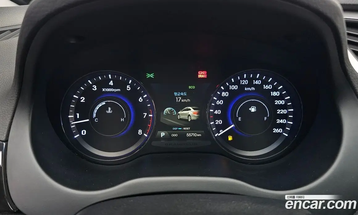 Hyundai Grandeur 2012 3.0 автомат (гидро), фото 8 Hyundai Grandeur 2012 3.0 автомат (гидро), фото 8